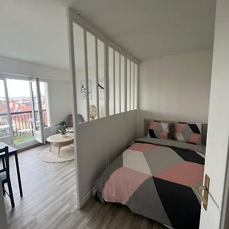 Apartamento Lumineux Studio Avec Balcon / Cosy Flat With Balcony Villejuif Exterior foto